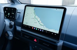 Kia PV5 Passenger, 2025, display screen
